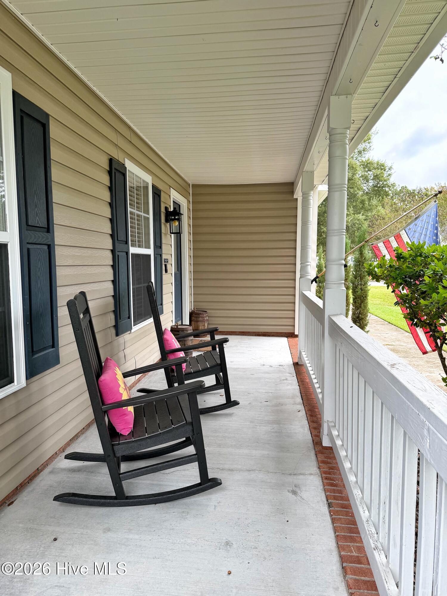 194 Bridlewood Drive Property Photo 4