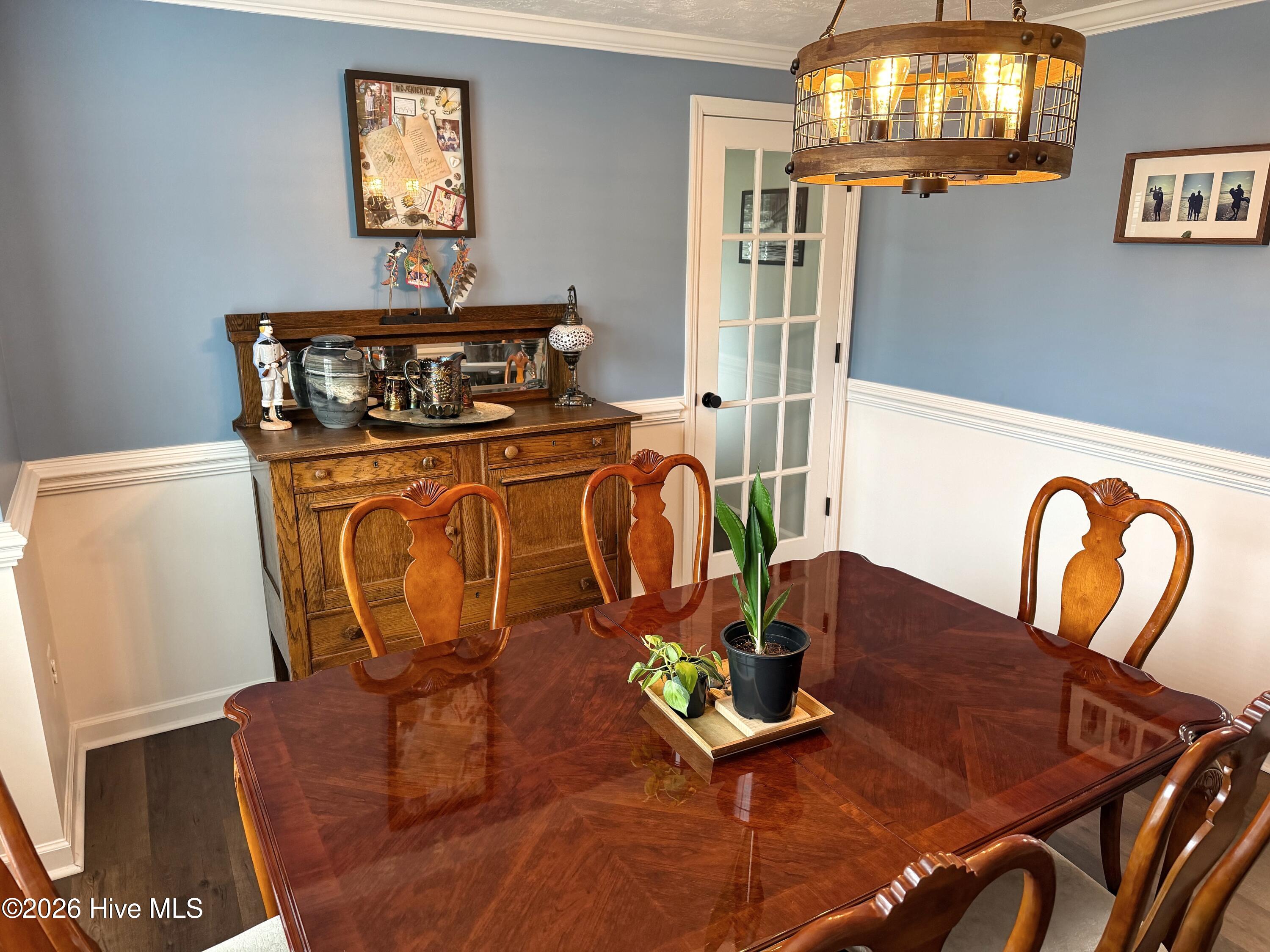 194 Bridlewood Drive Property Photo 12