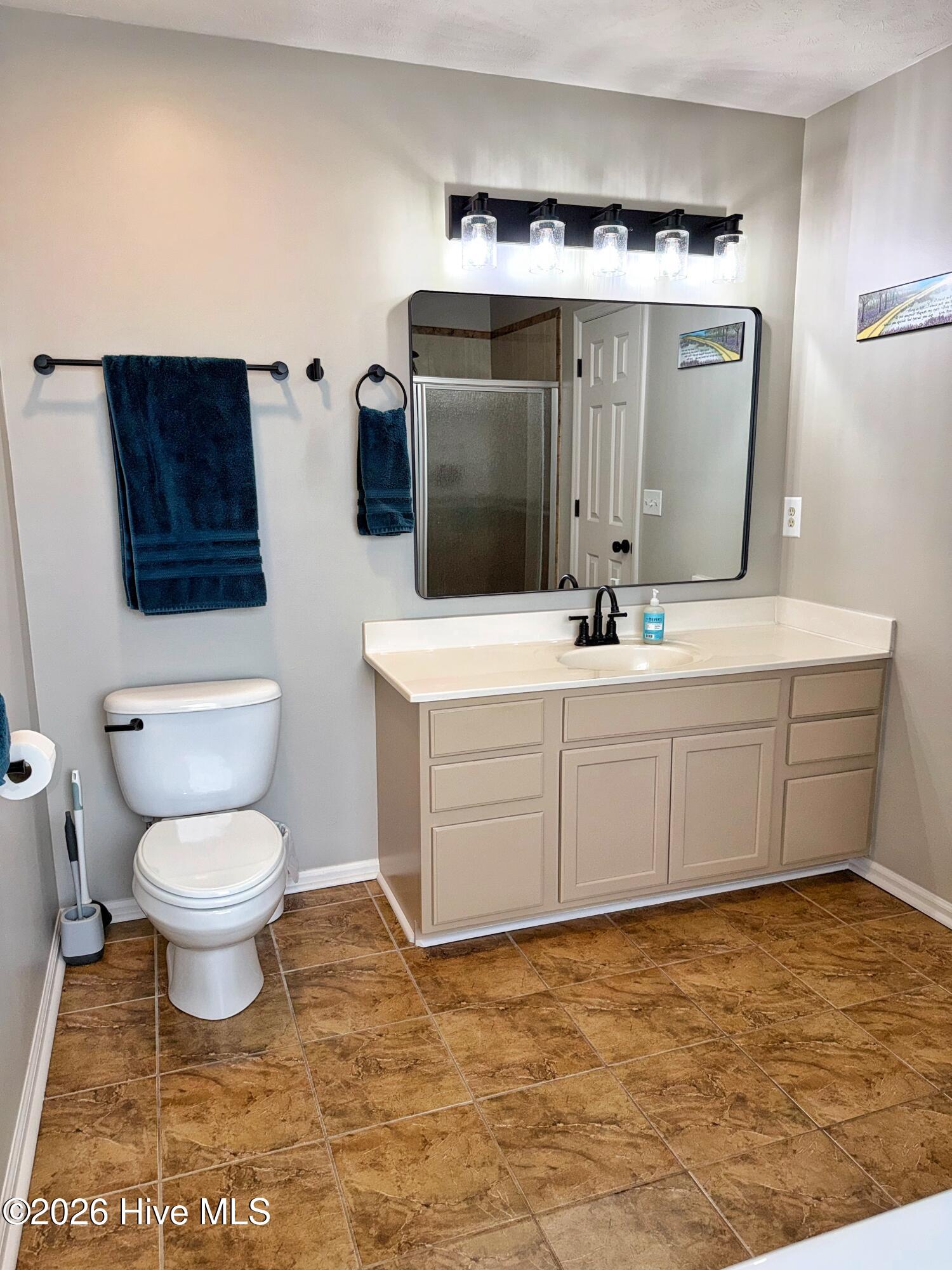 194 Bridlewood Drive Property Photo 28