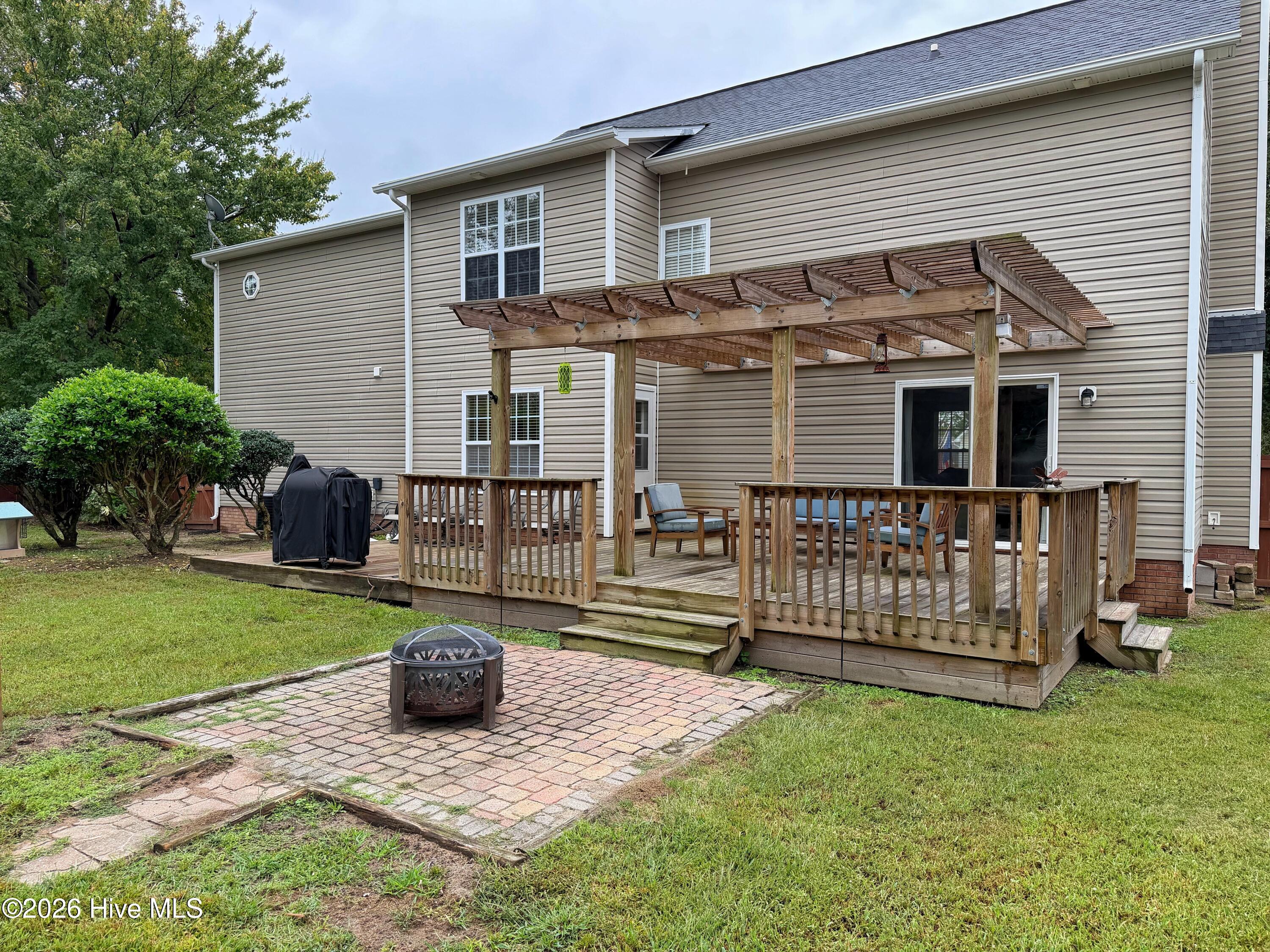 194 Bridlewood Drive Property Photo 40