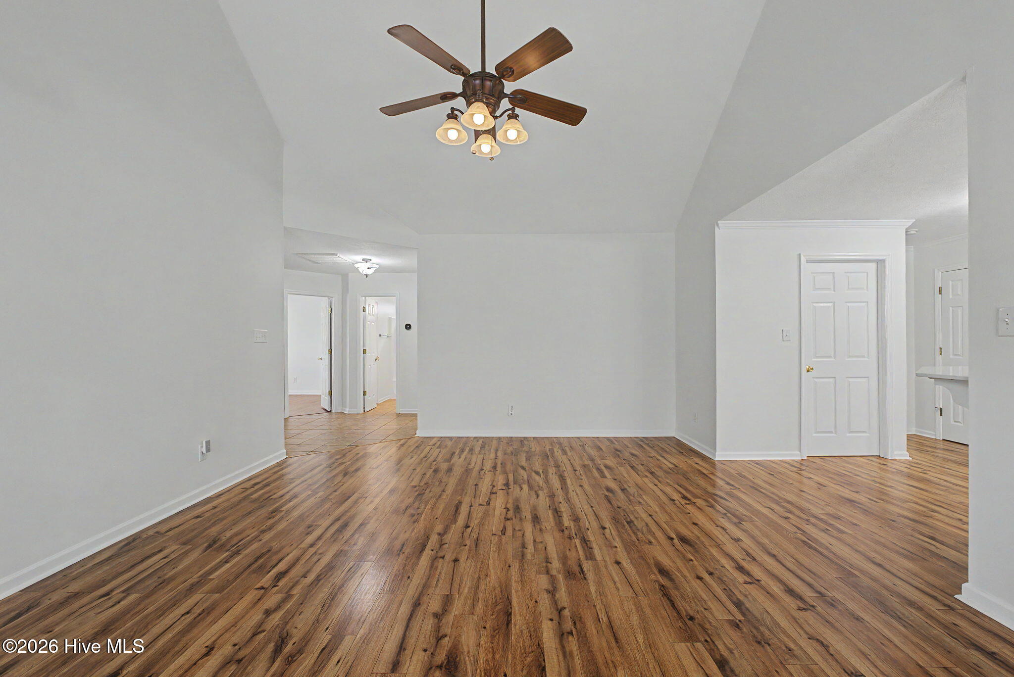 2110 Sylvan Lake Drive Property Photo 8