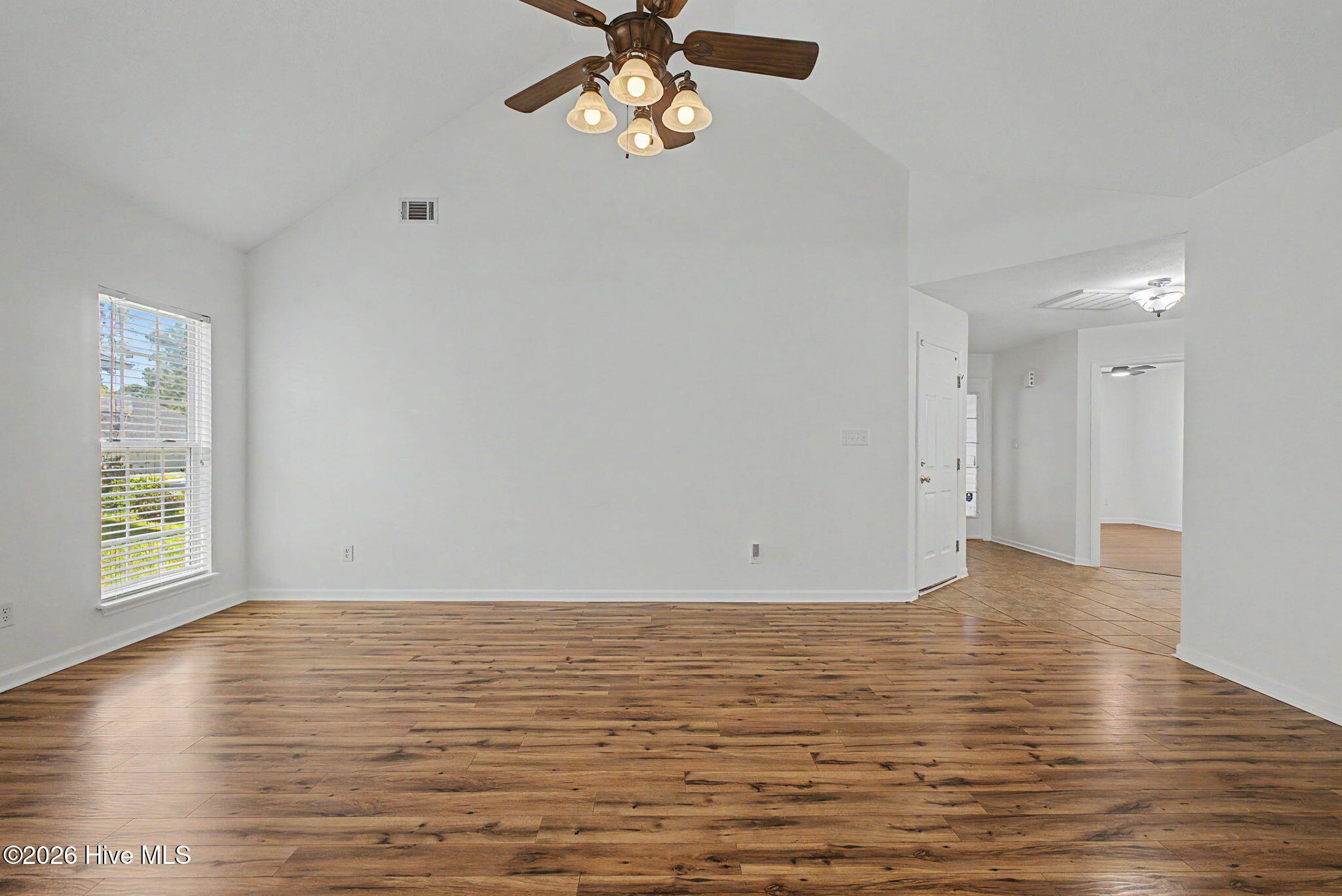 2110 Sylvan Lake Drive Property Photo 9