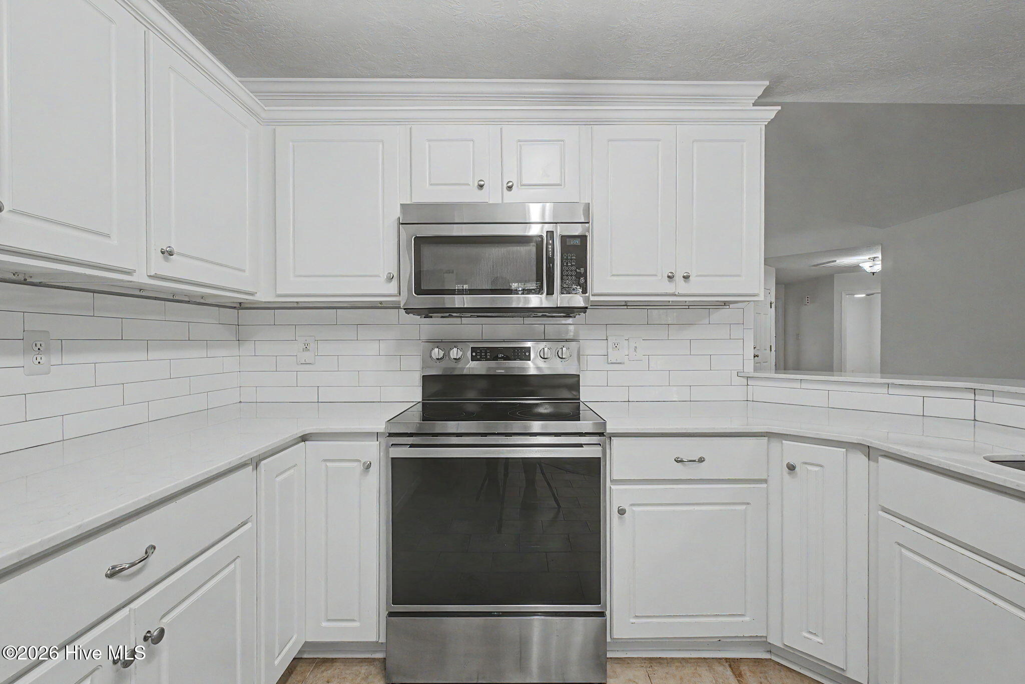2110 Sylvan Lake Drive Property Photo 14