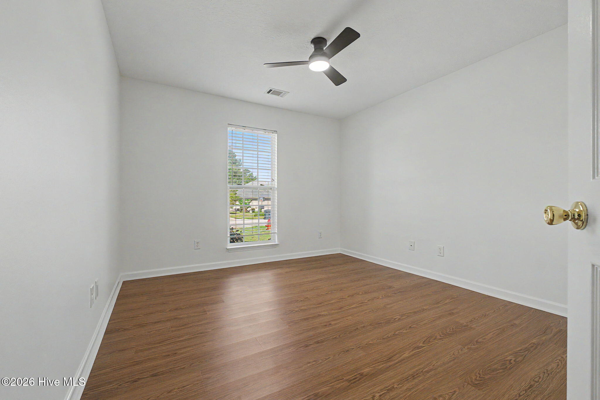 2110 Sylvan Lake Drive Property Photo 19