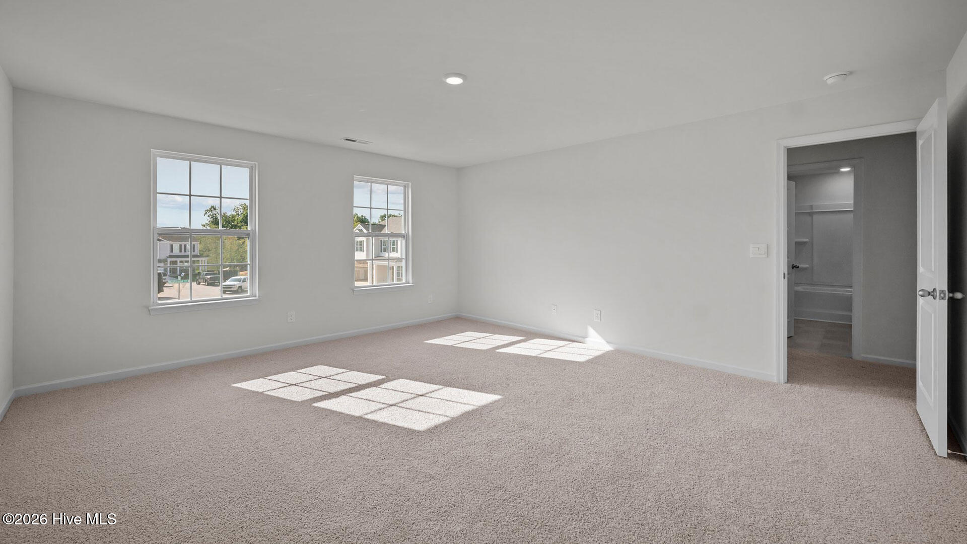 2702 Westwood Avenue W Property Photo 12