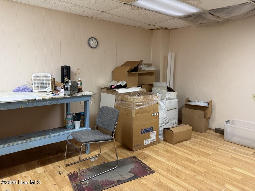 211 Shady Oak Drive Property Photo 8