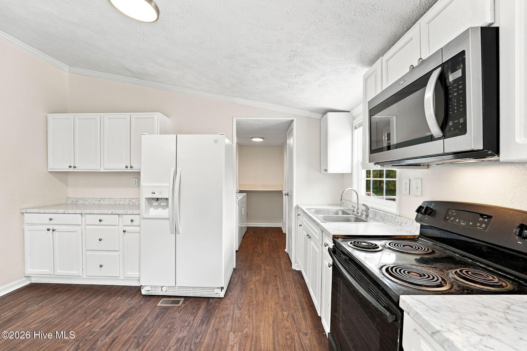 23281 Marston Road Property Photo 15
