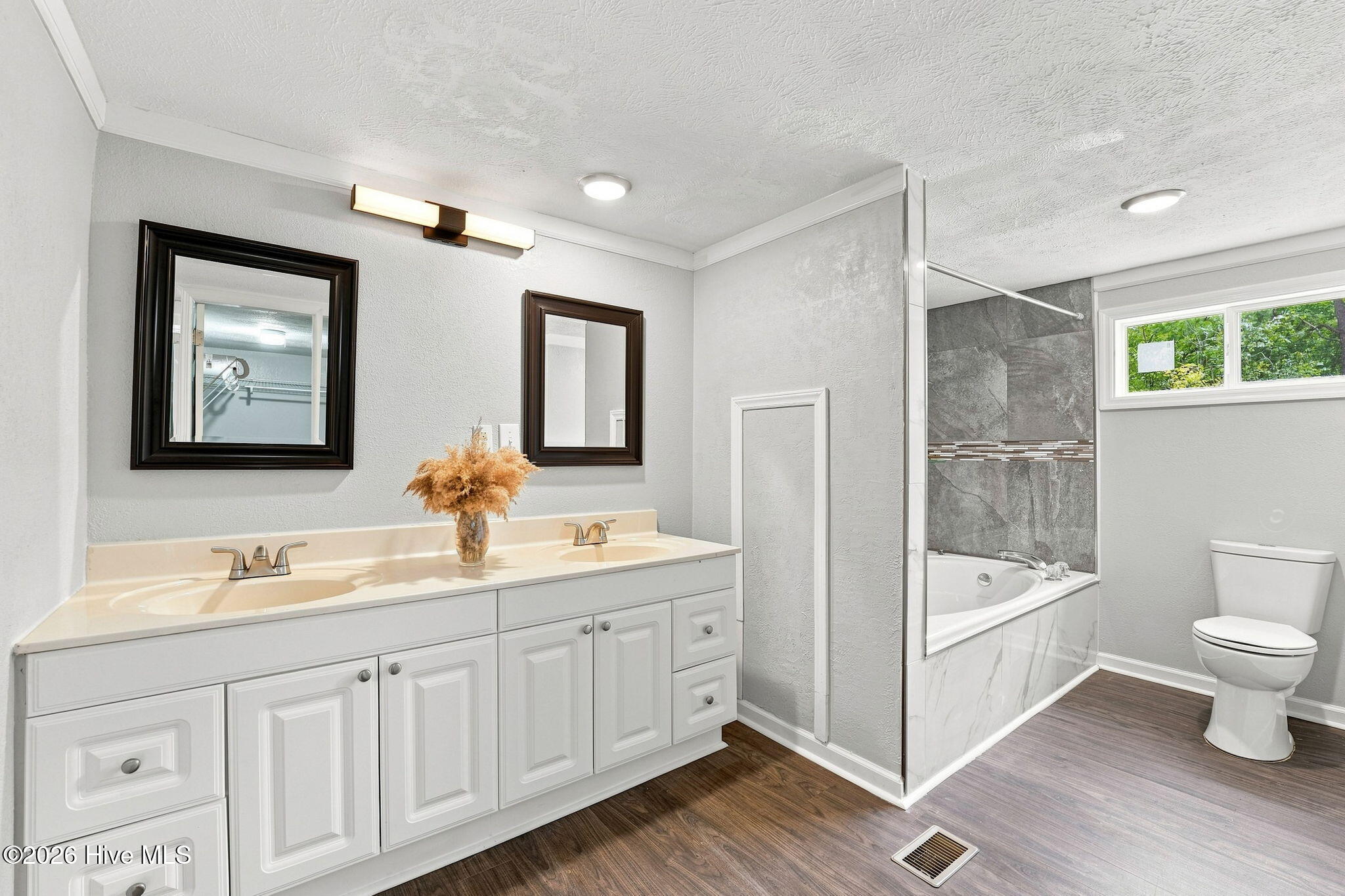 23281 Marston Road Property Photo 19