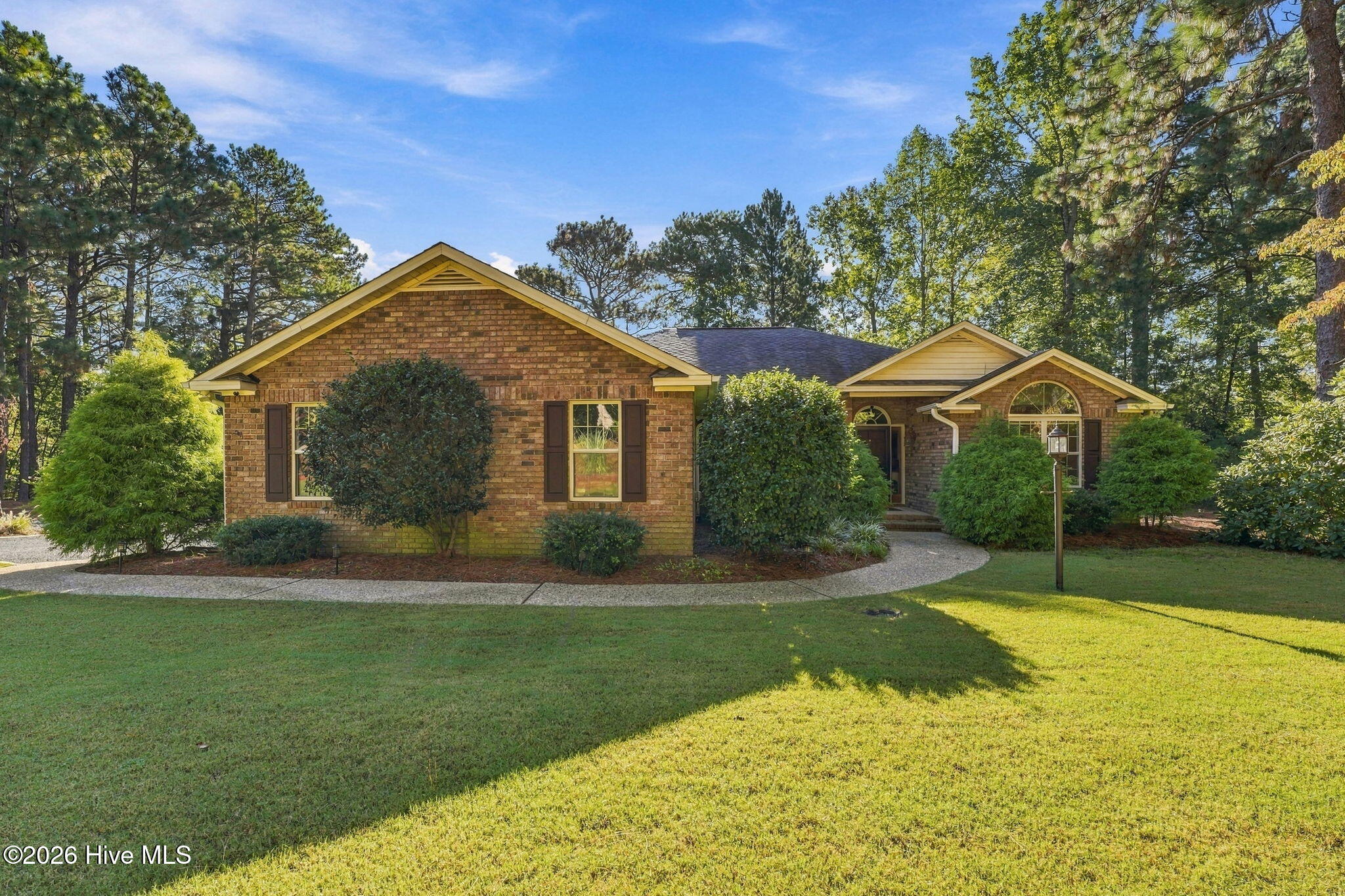120 Oxford Court Property Photo 1