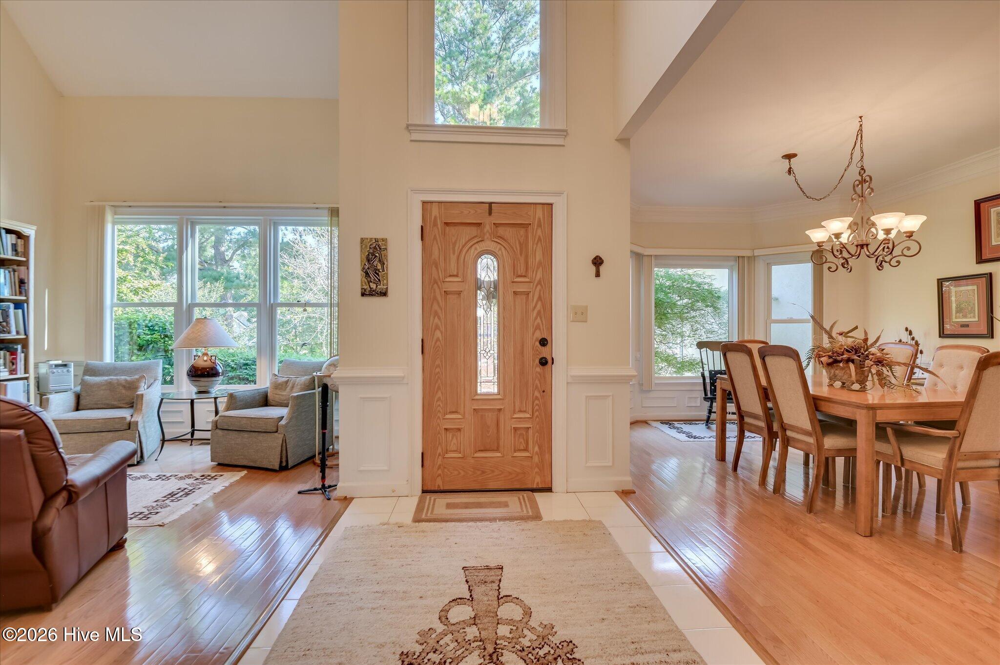 670 Glen Abbey Drive Property Photo 8