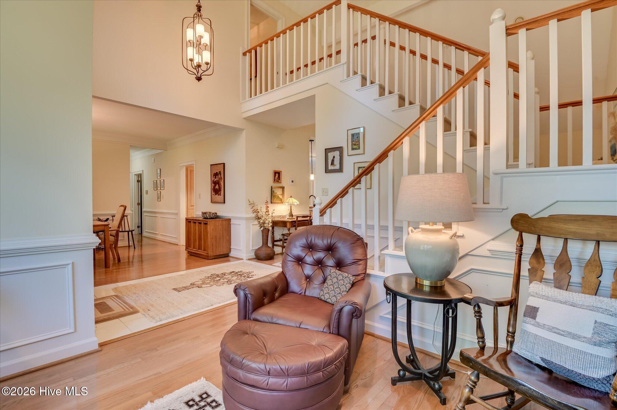 670 Glen Abbey Drive Property Photo 12