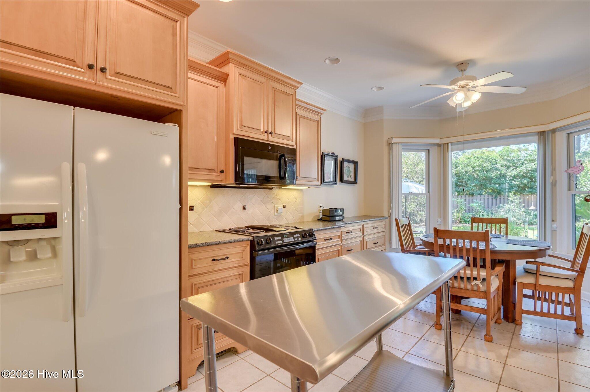 670 Glen Abbey Drive Property Photo 26