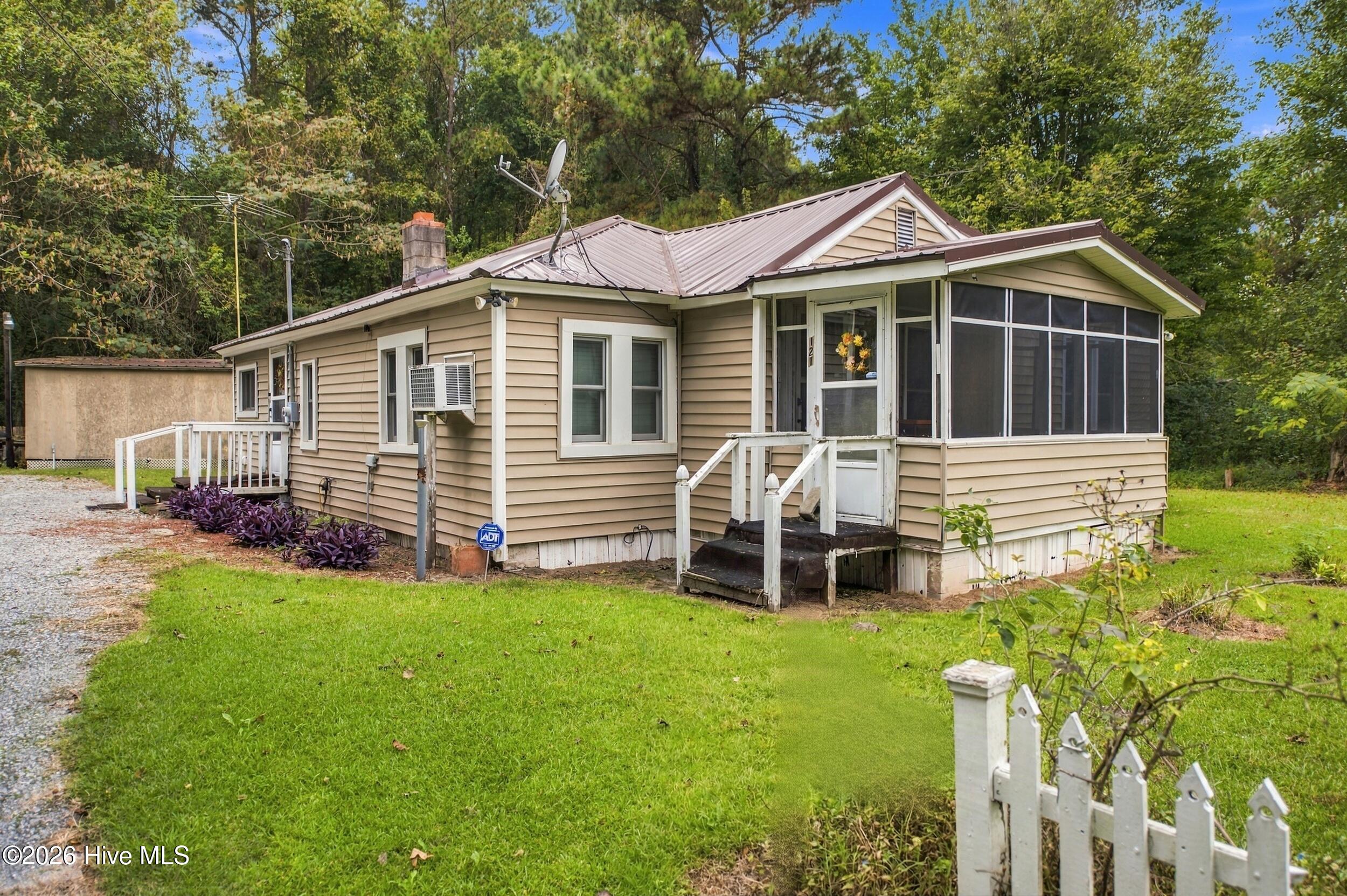 121 Happy Home Road Property Photo 1