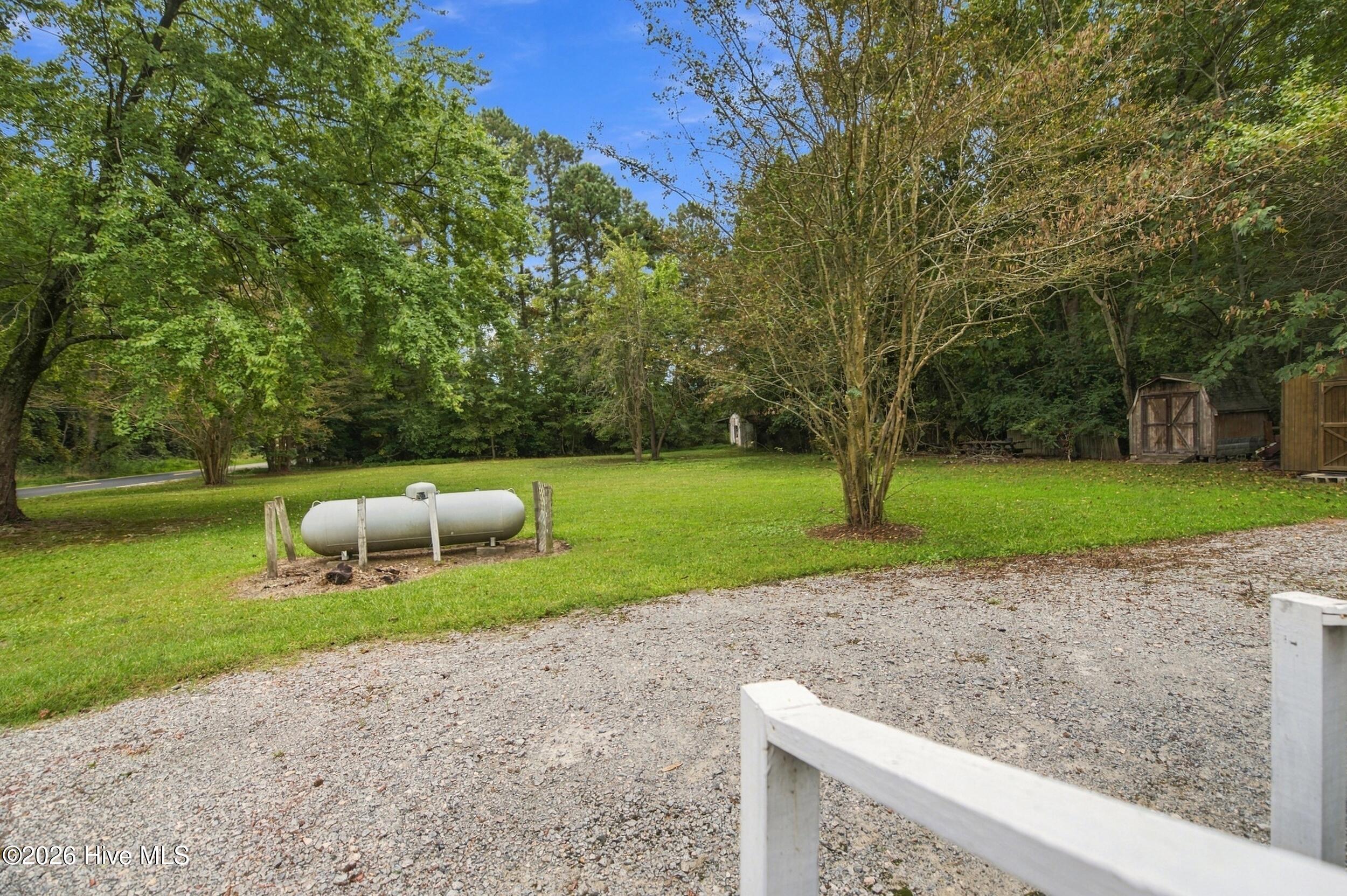 121 Happy Home Road Property Photo 5