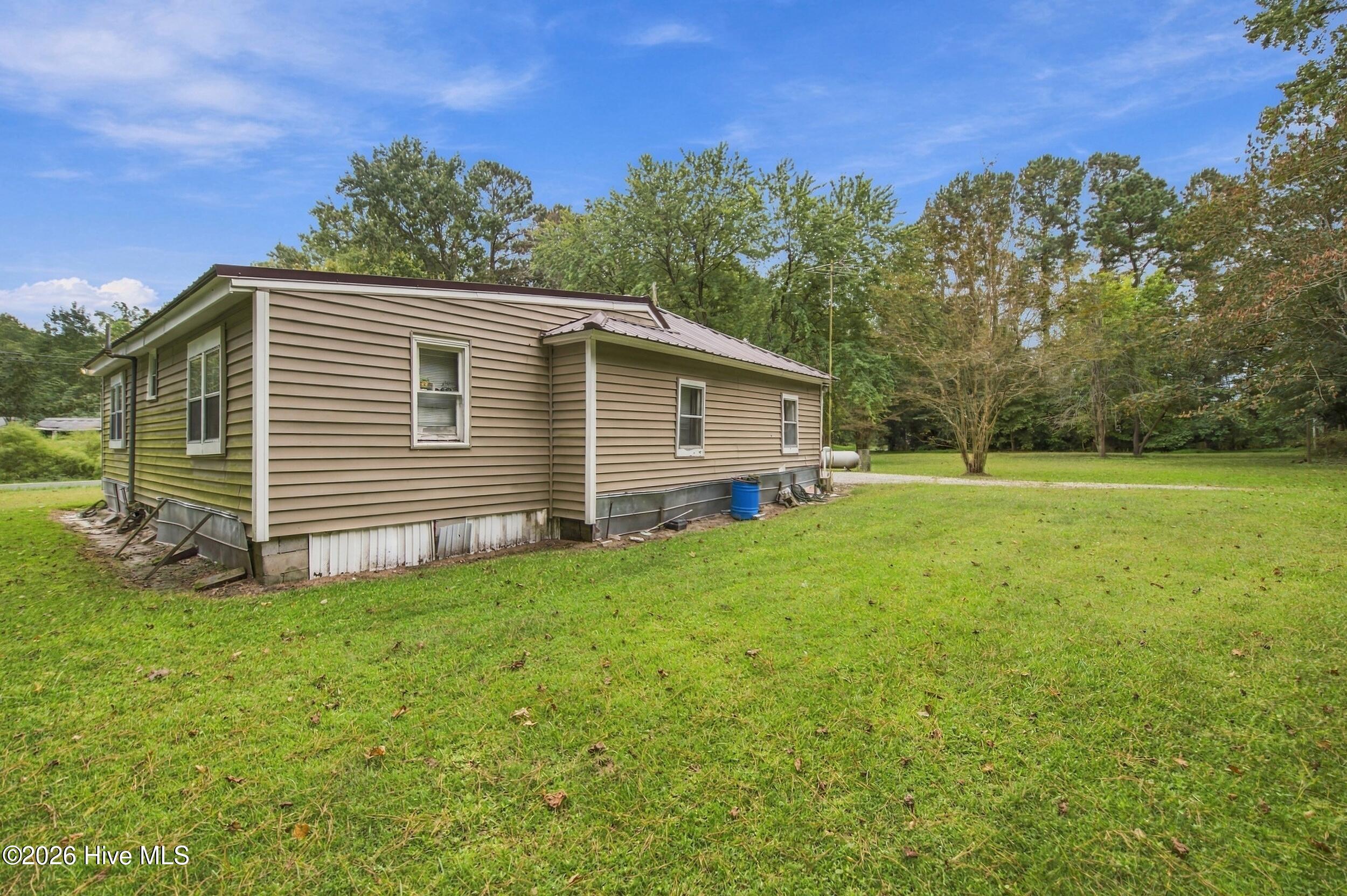 121 Happy Home Road Property Photo 7