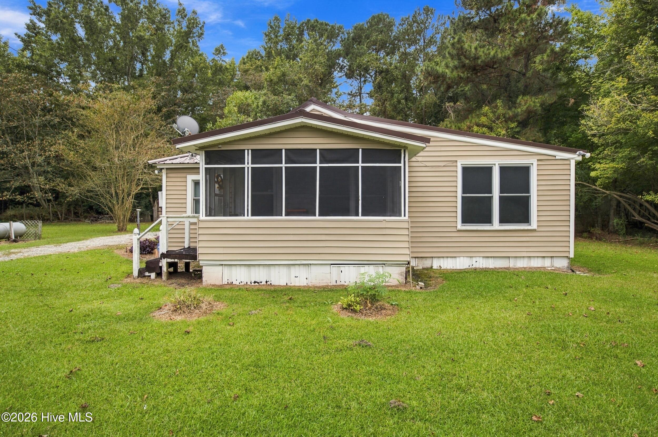 121 Happy Home Road Property Photo 9