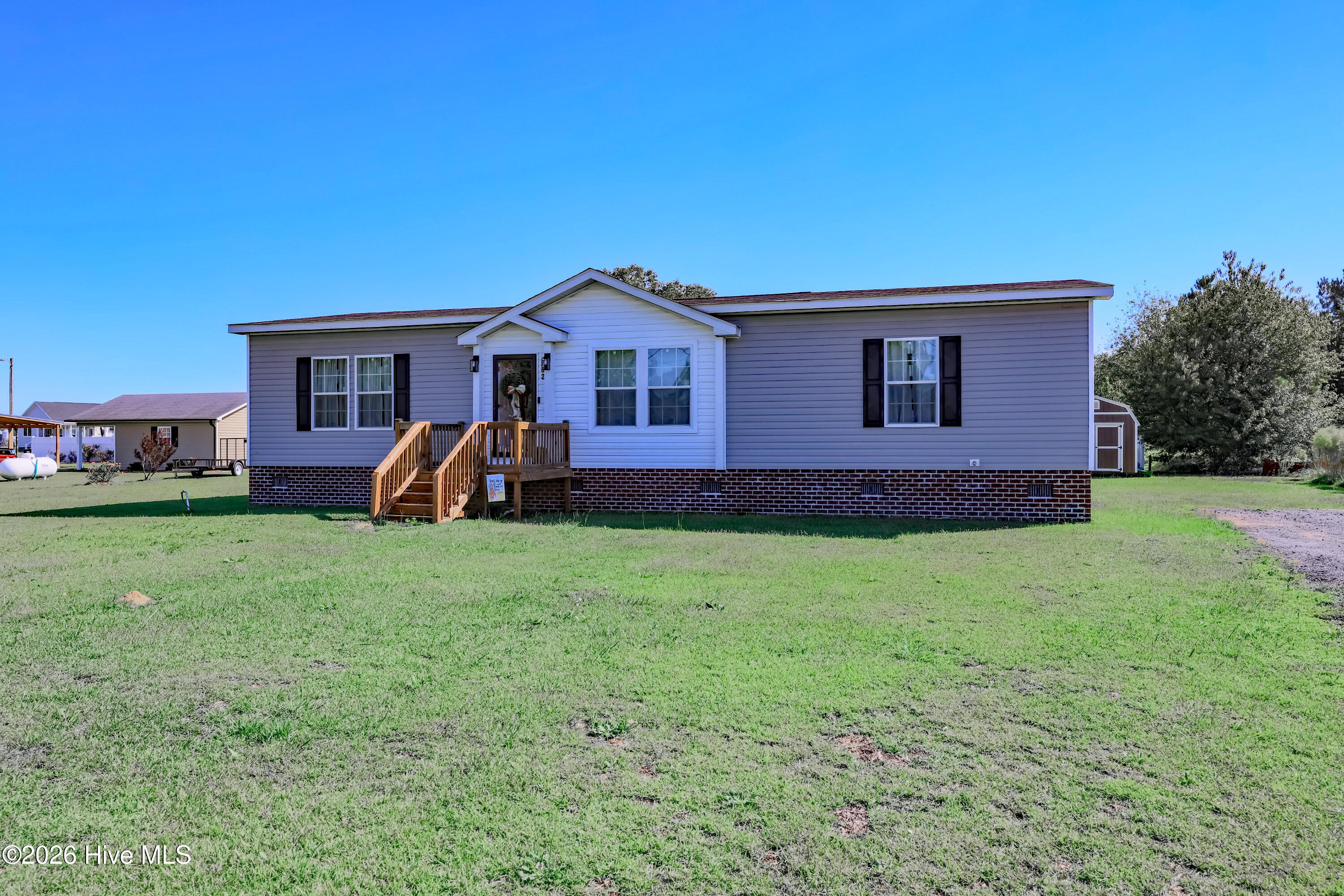 282 Sand Ridge Road Property Photo 2
