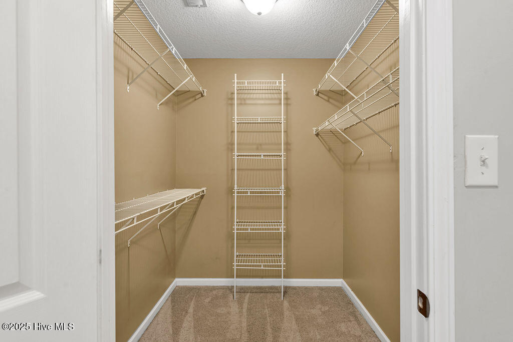104 Elbert Way Property Photo 20