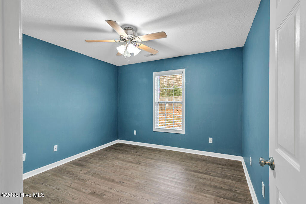 104 Elbert Way Property Photo 23