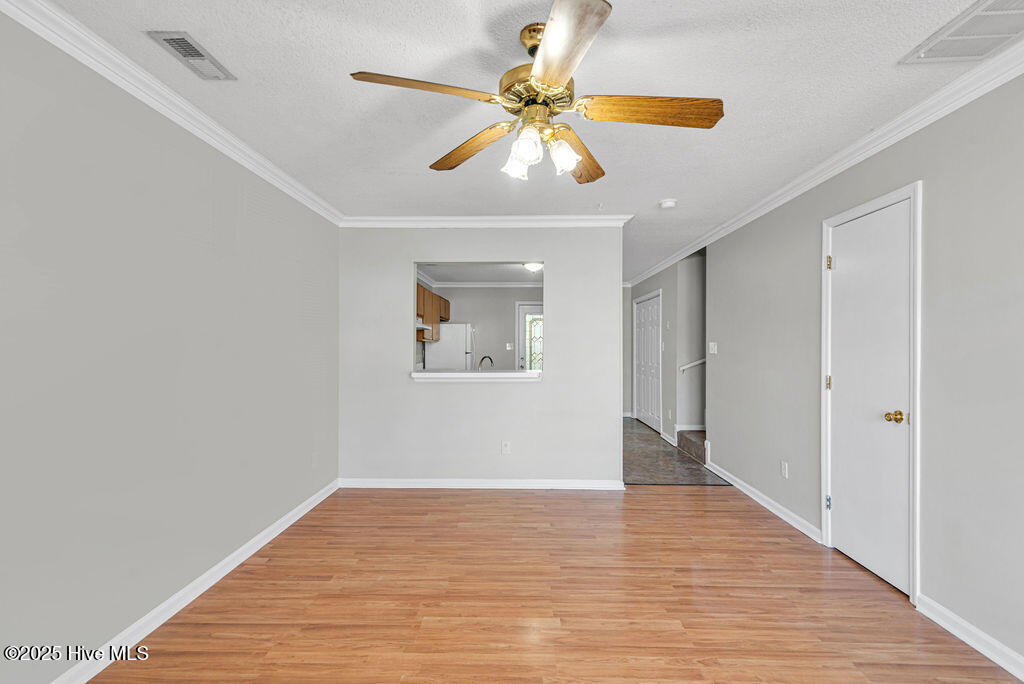 1136 Pueblo Drive Property Photo 5