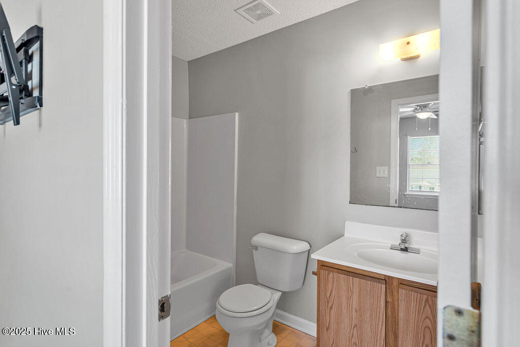 1136 Pueblo Drive Property Photo 17
