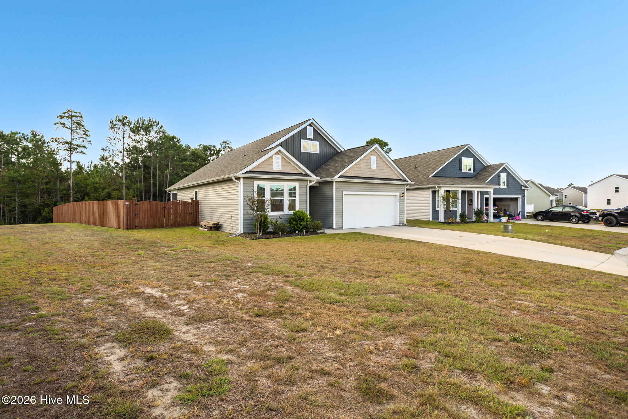 1784 Riverton Drive Se Property Photo 2