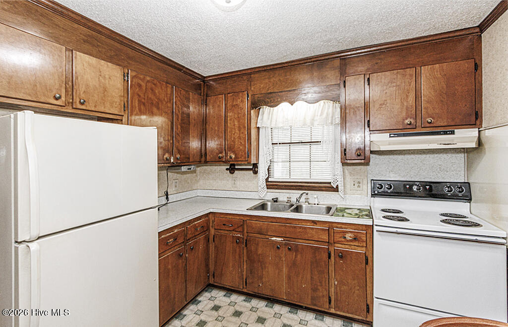 1821 Augustus Drive Property Photo 33