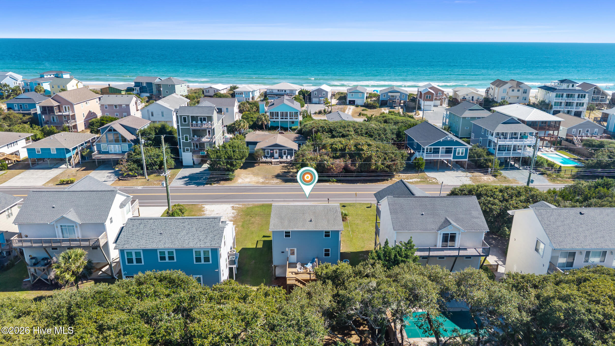 1123 S Topsail Drive Property Photo 3