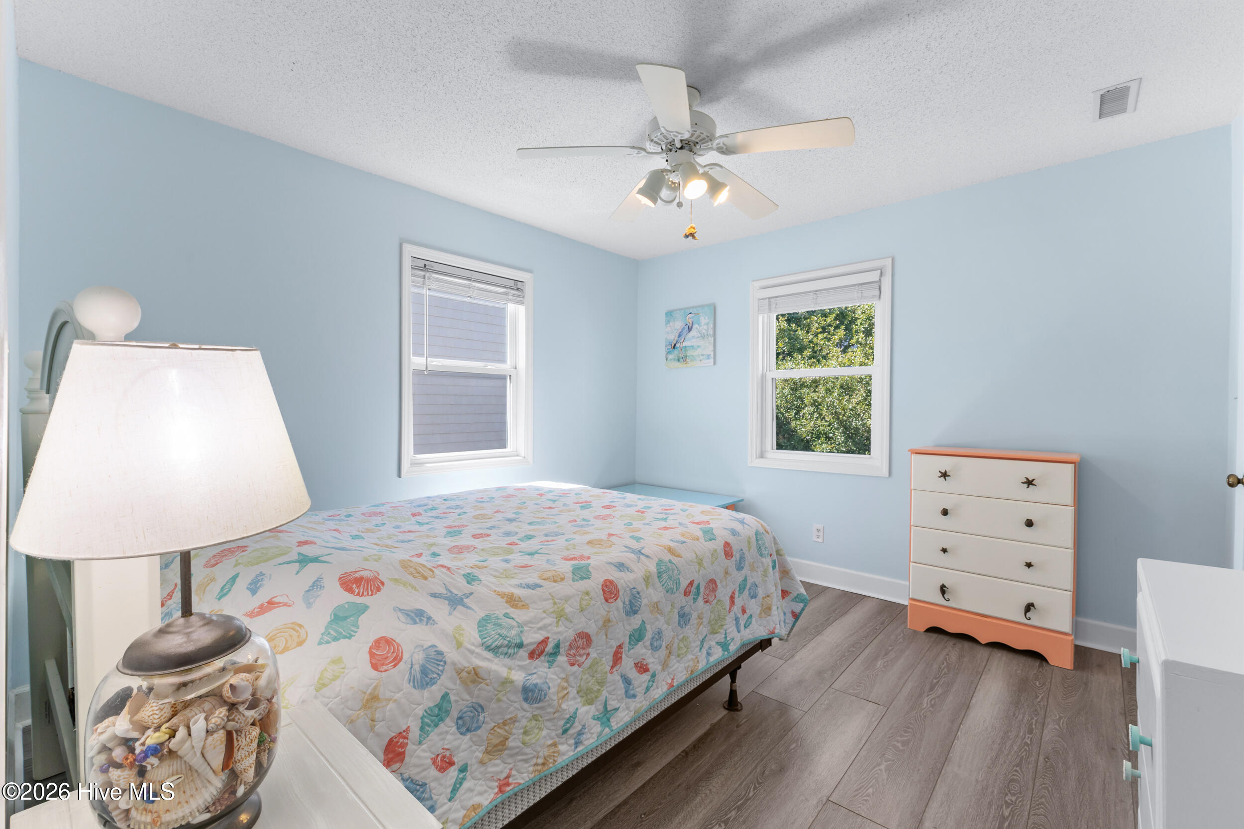 1123 S Topsail Drive Property Photo 12