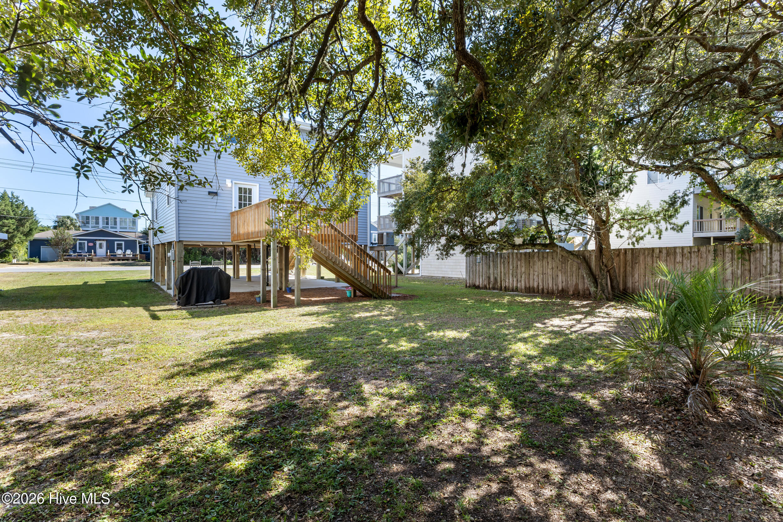 1123 S Topsail Drive Property Photo 21