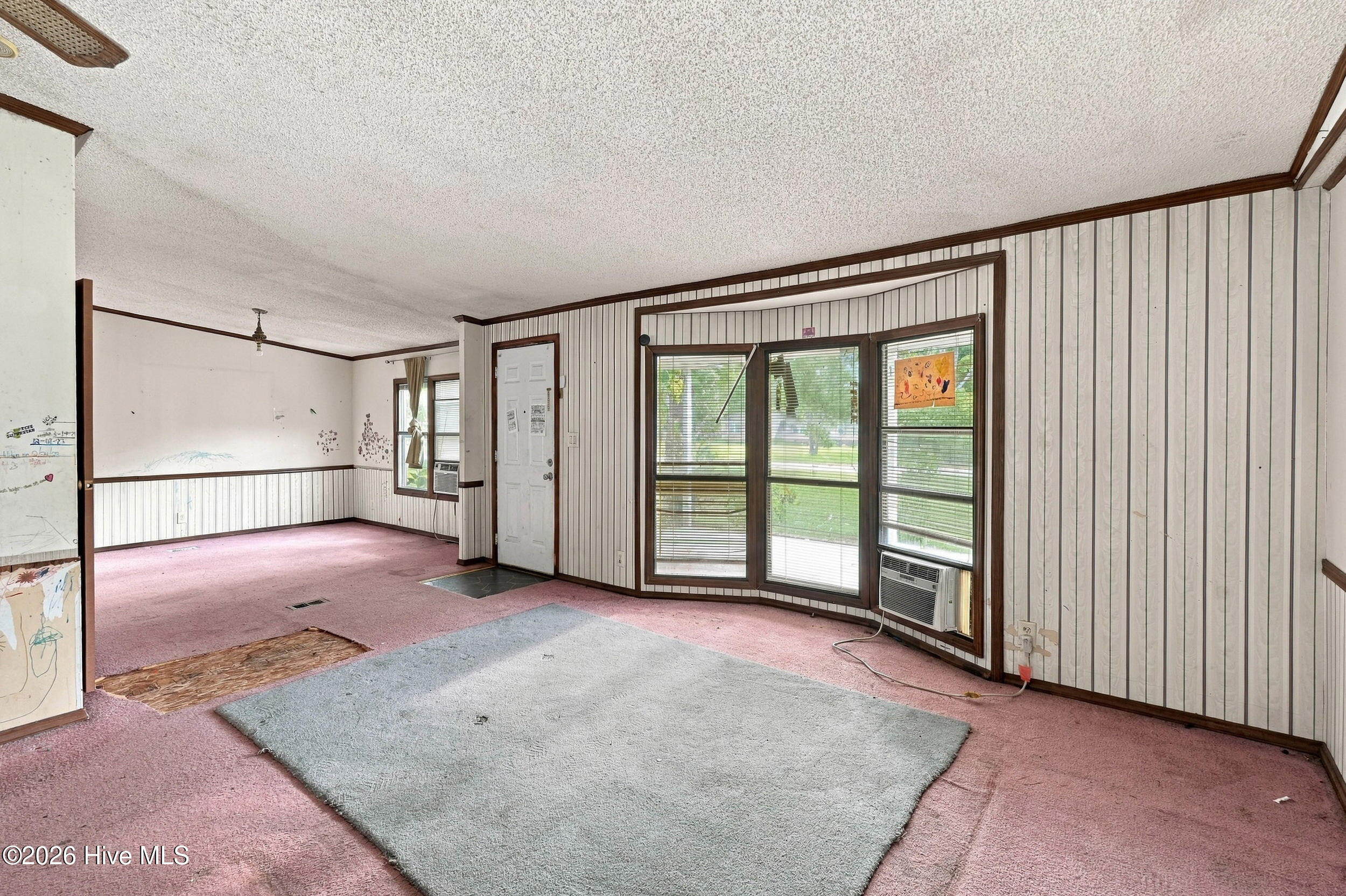 104 Sandy Creek Drive Property Photo 6