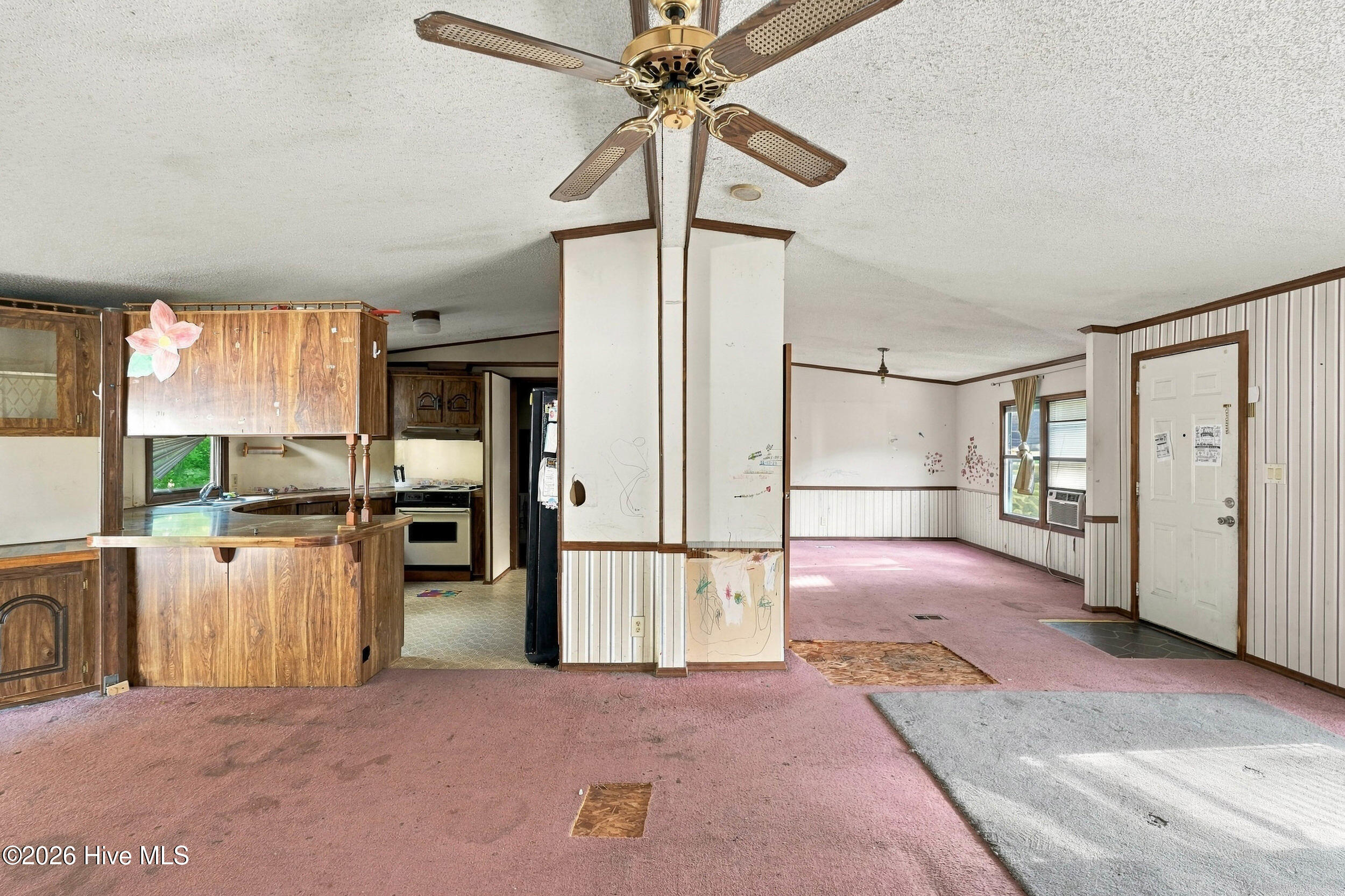 104 Sandy Creek Drive Property Photo 7