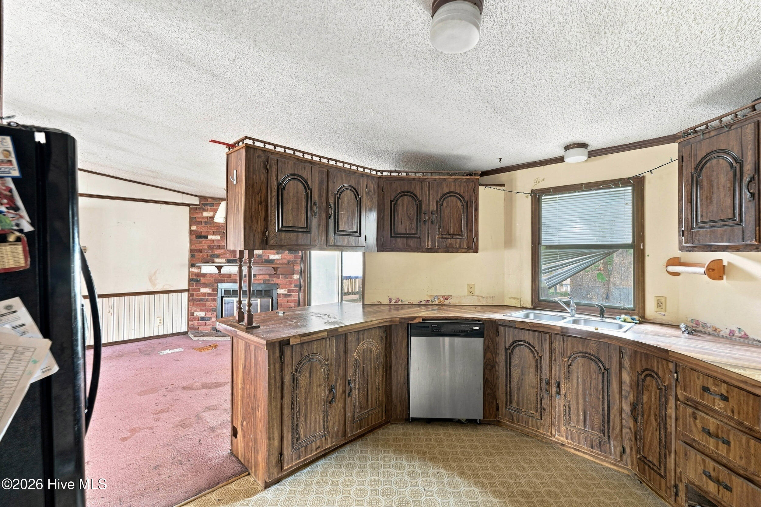 104 Sandy Creek Drive Property Photo 12