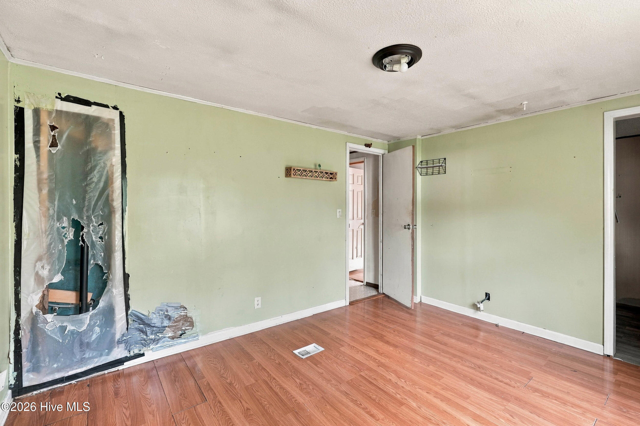 104 Sandy Creek Drive Property Photo 18