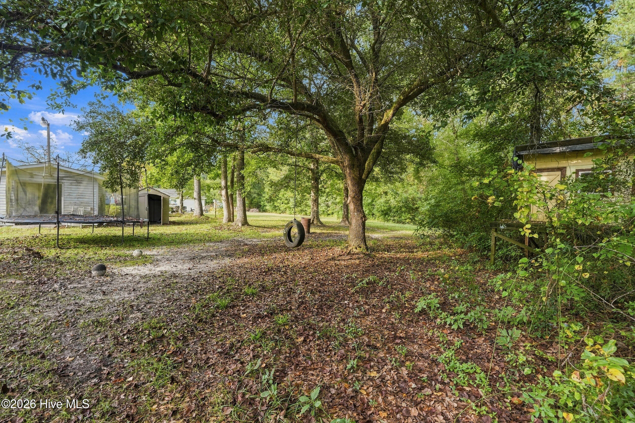 104 Sandy Creek Drive Property Photo 27