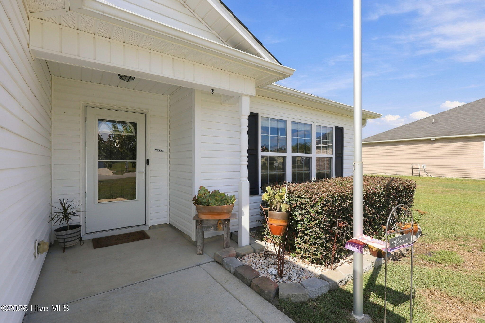 504 Spiro Court Property Photo 6