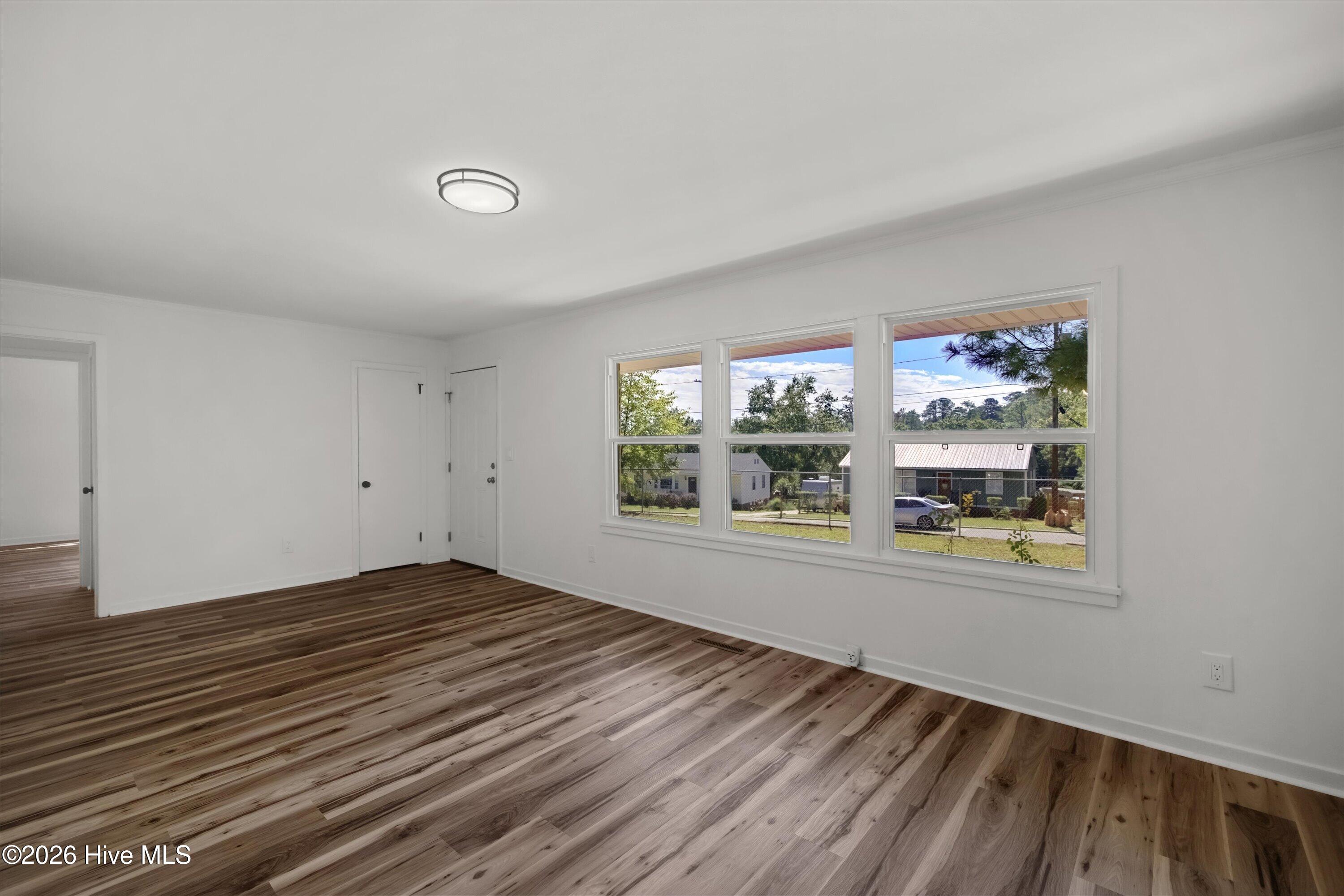 2429 Young Drive Property Photo 12