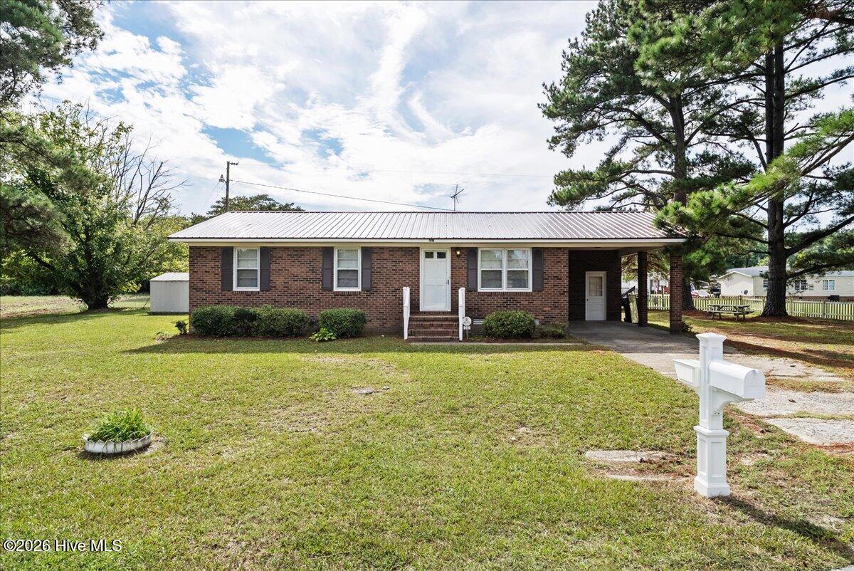 207 Thomas Street Property Photo 1