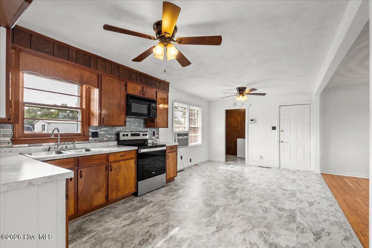 207 Thomas Street Property Photo 15