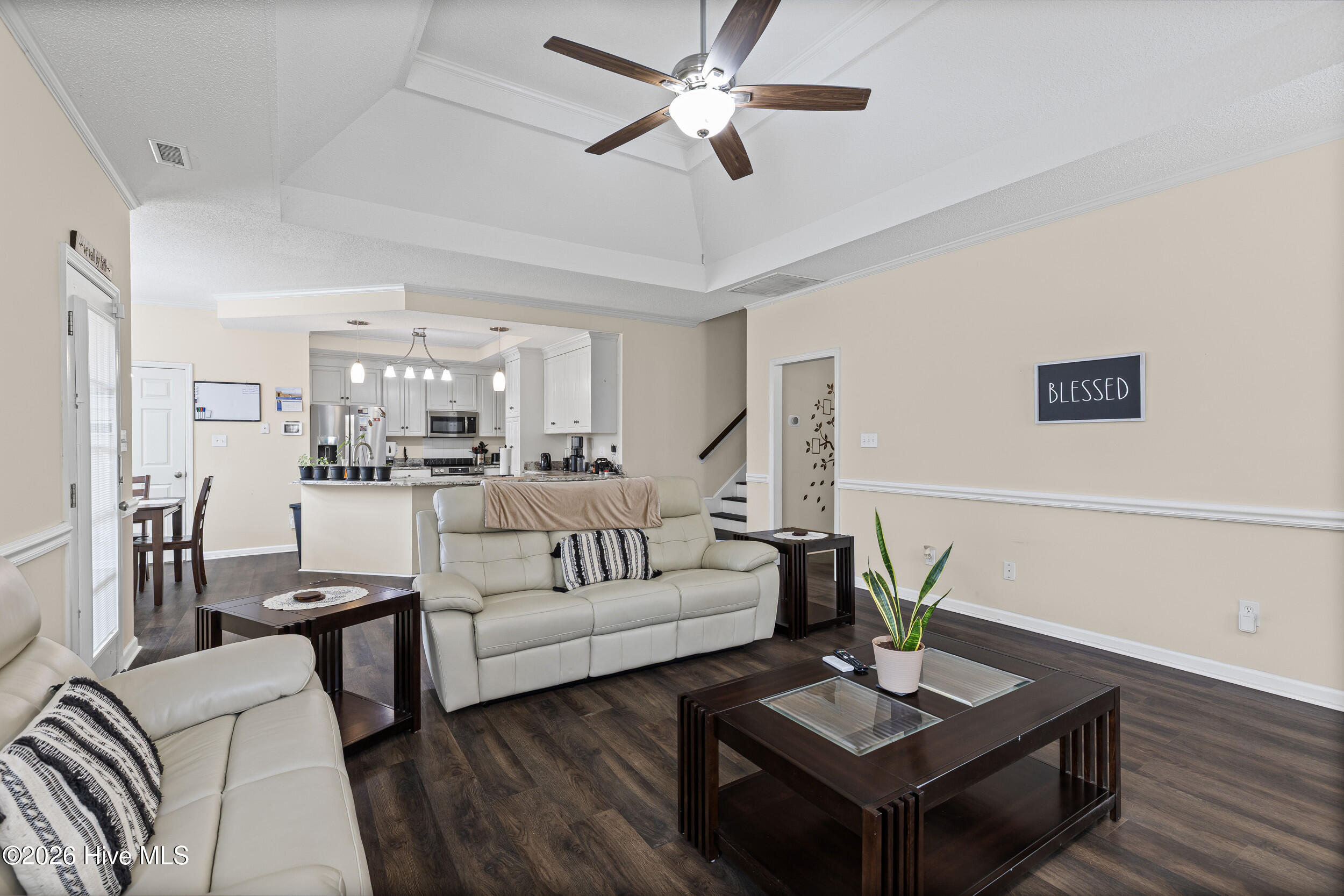 4998 Sussex Drive Property Photo 17