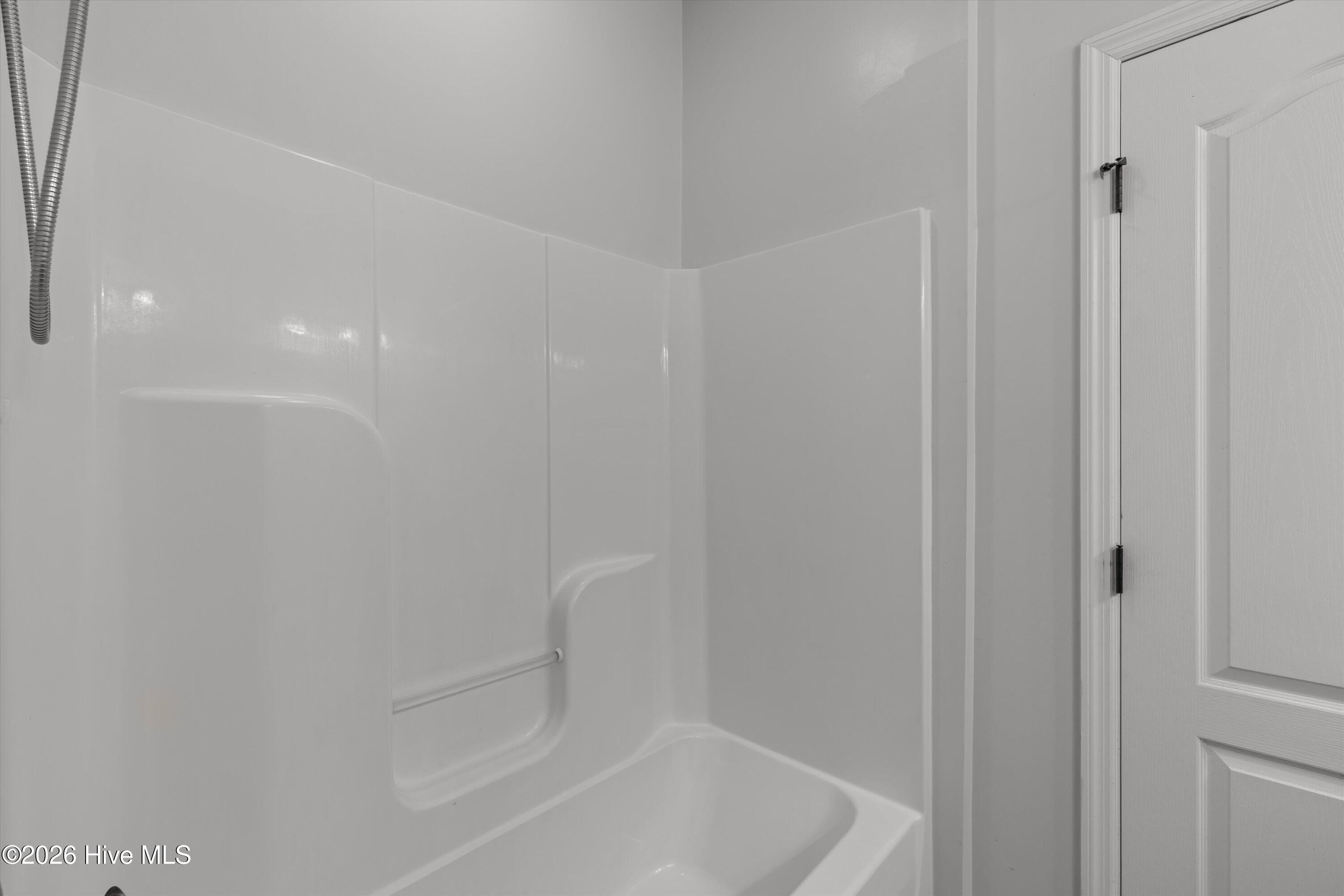 813 Oshields Court Property Photo 25