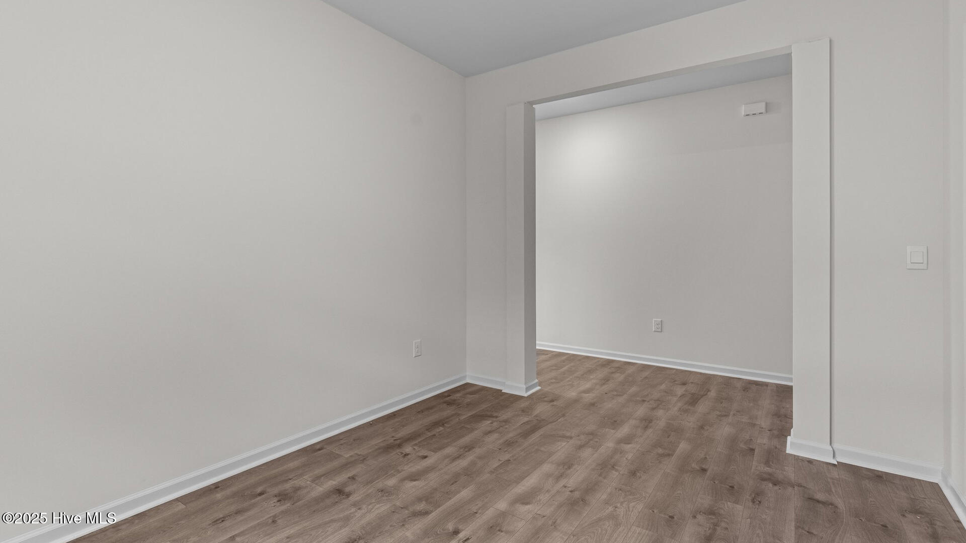1057 Crossway Lane Property Photo 6