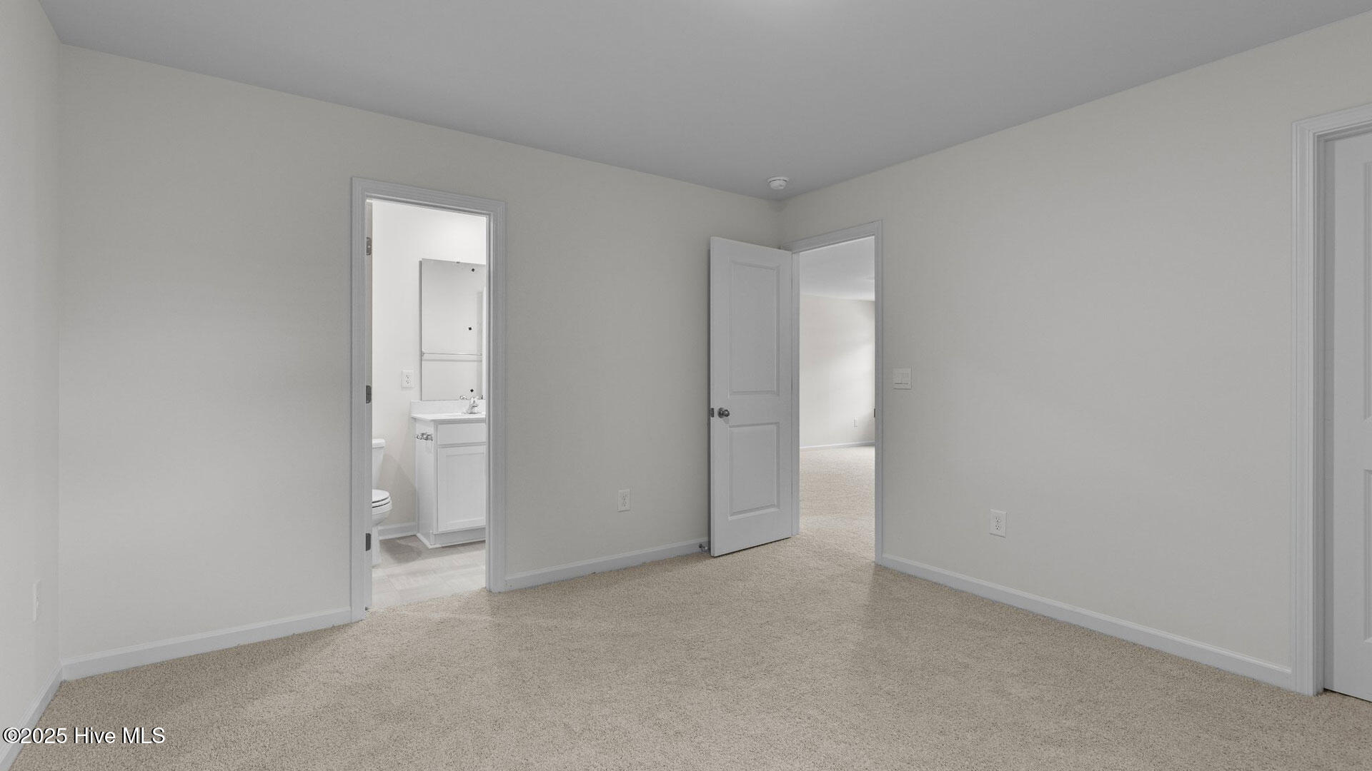 1057 Crossway Lane Property Photo 20