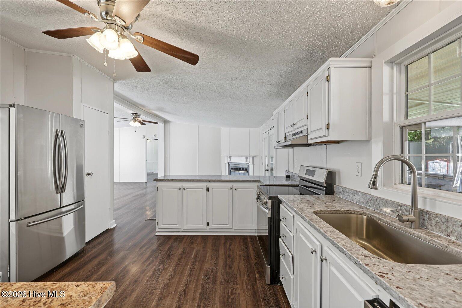 290 Crooked Creek Drive Property Photo 10