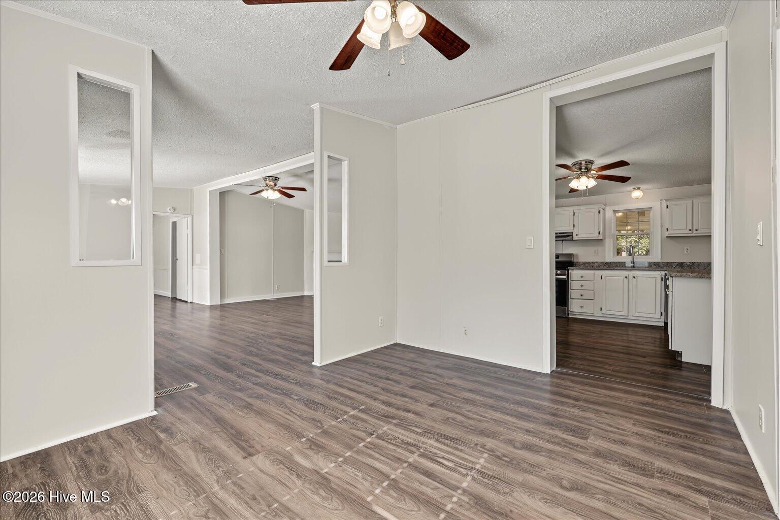 290 Crooked Creek Drive Property Photo 13