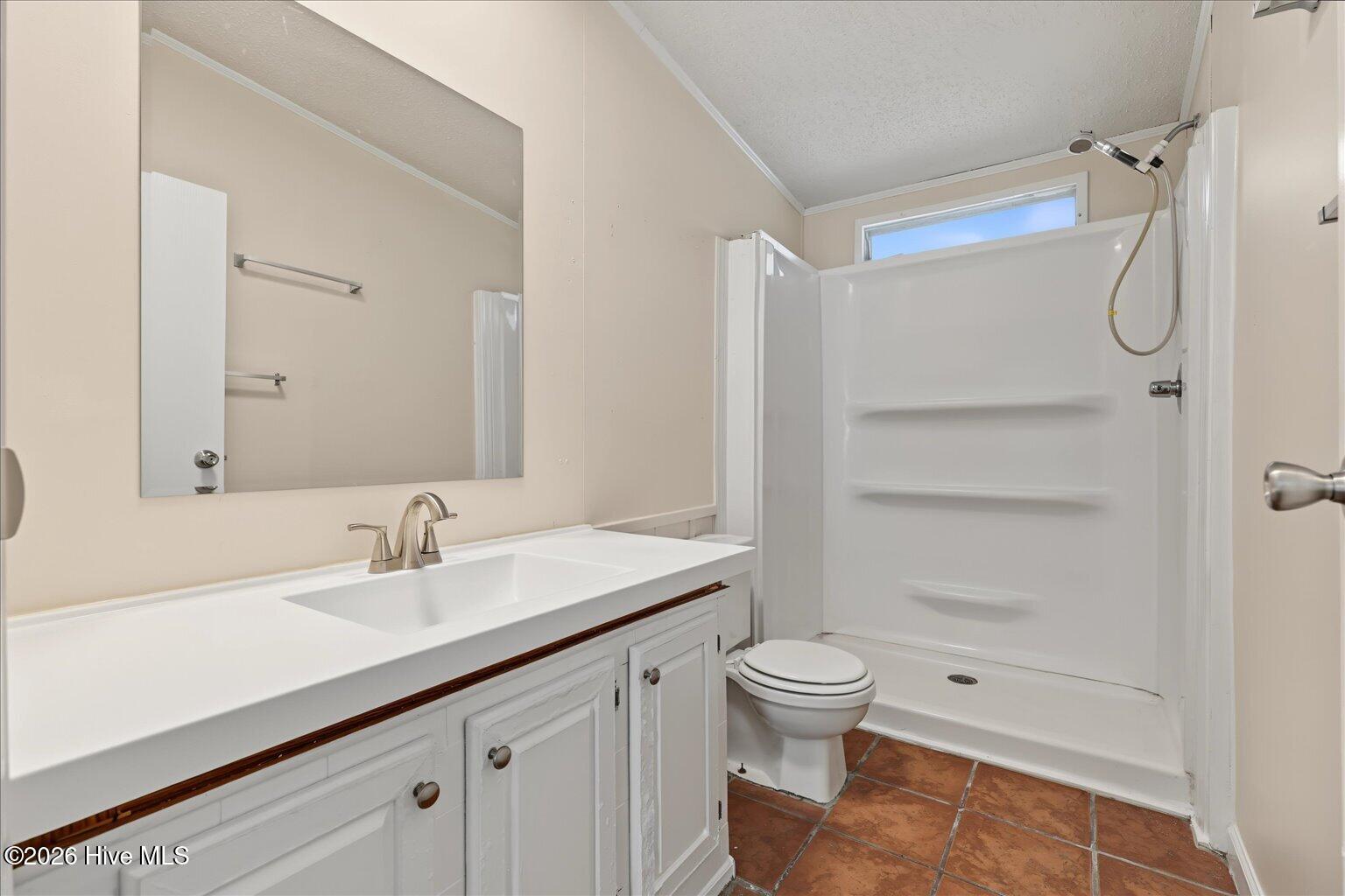 290 Crooked Creek Drive Property Photo 16