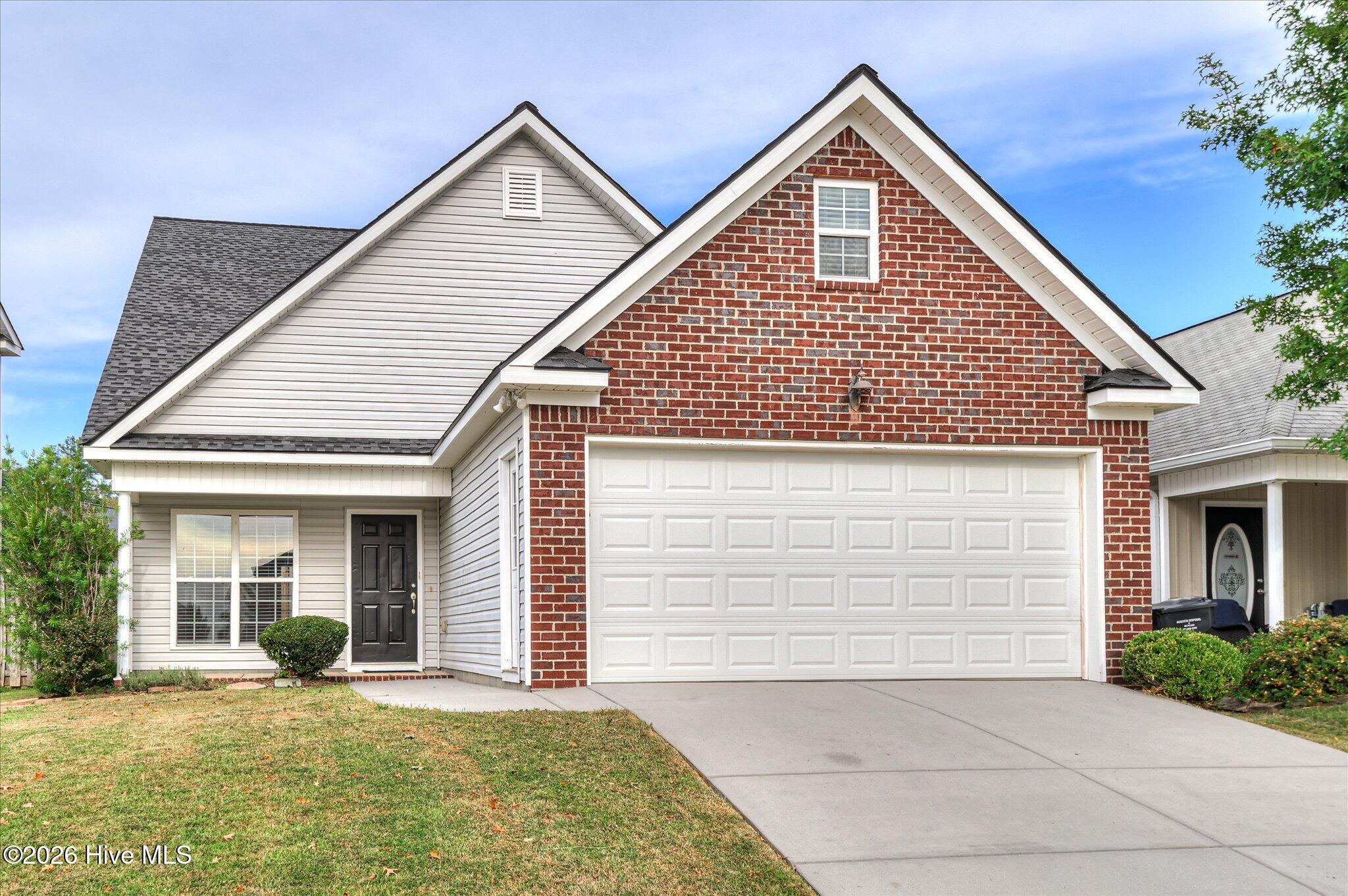 613 Dunrobin Lane Property Photo 4