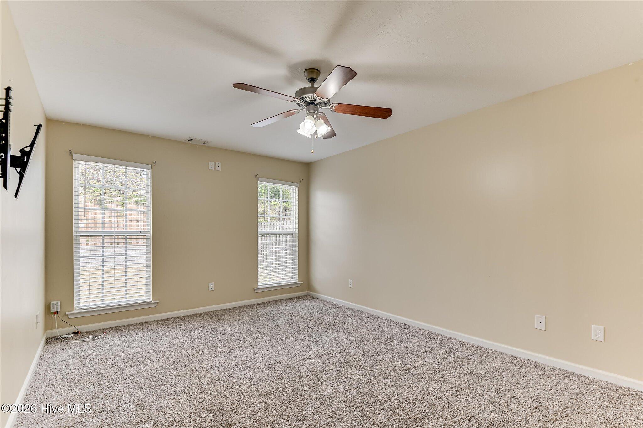613 Dunrobin Lane Property Photo 20