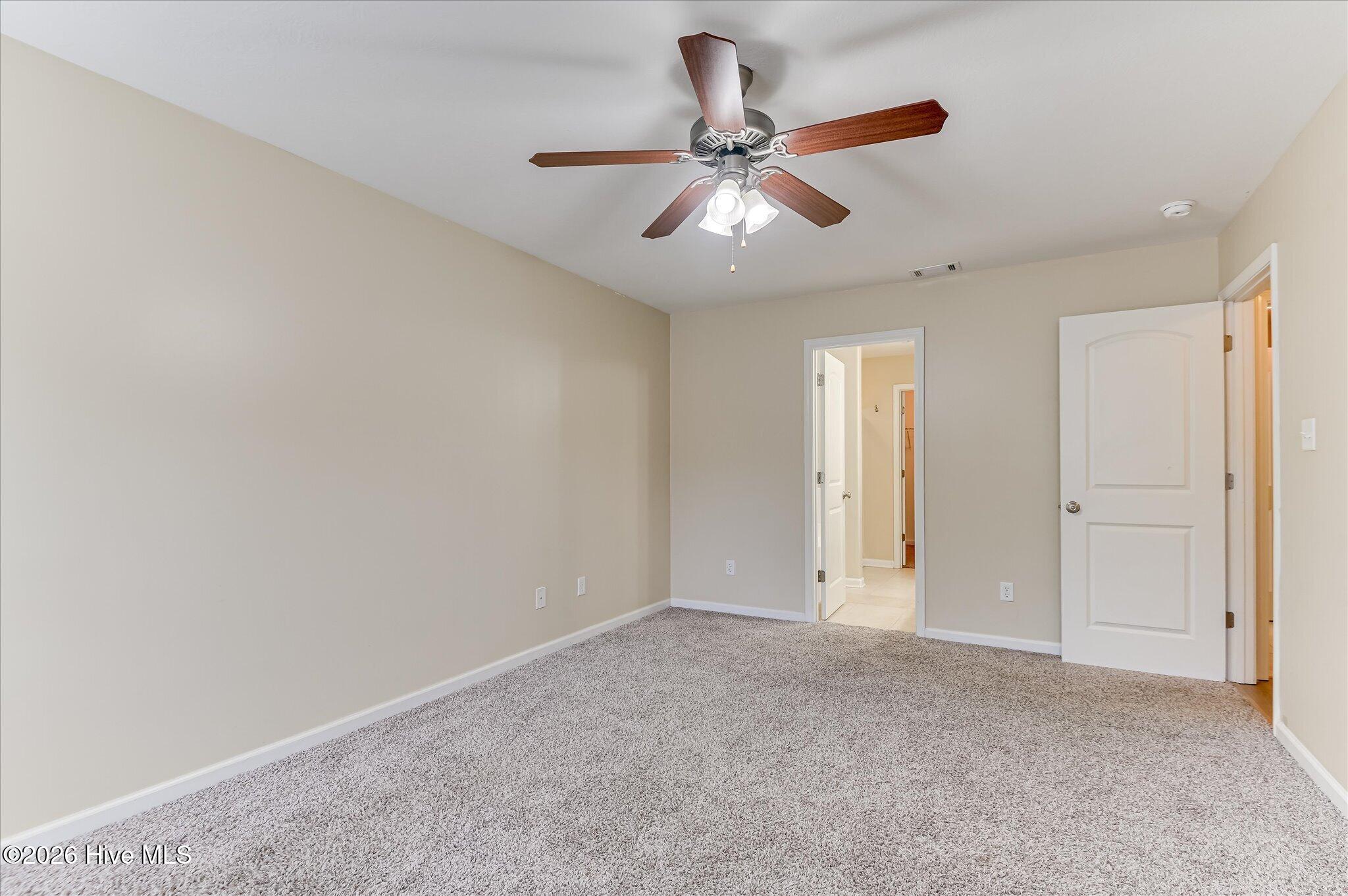 613 Dunrobin Lane Property Photo 23