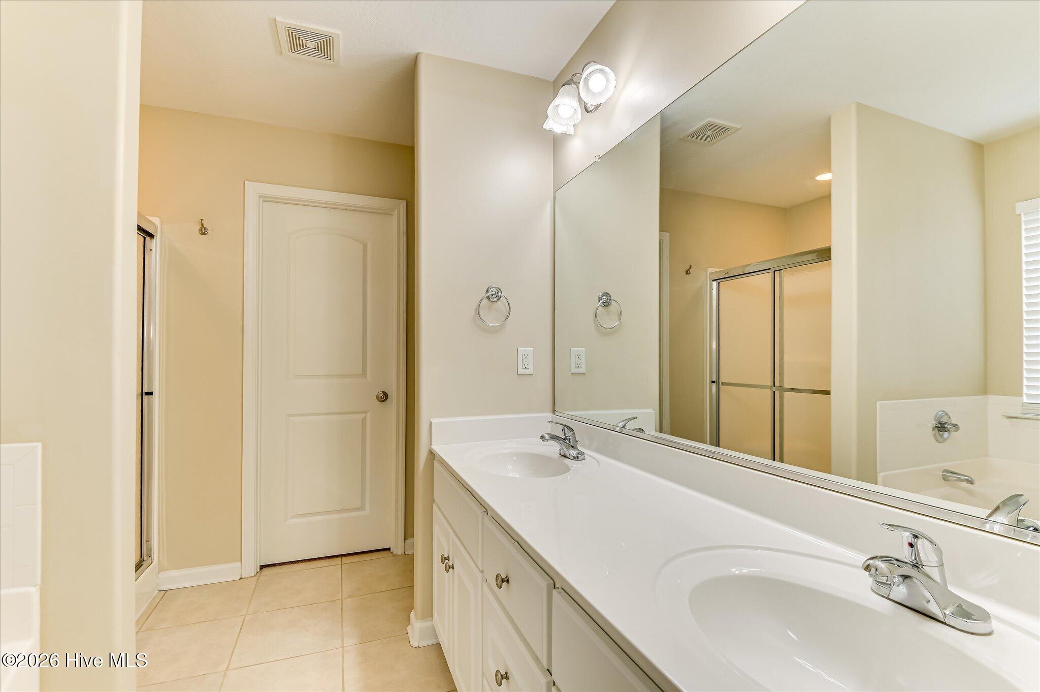 613 Dunrobin Lane Property Photo 24